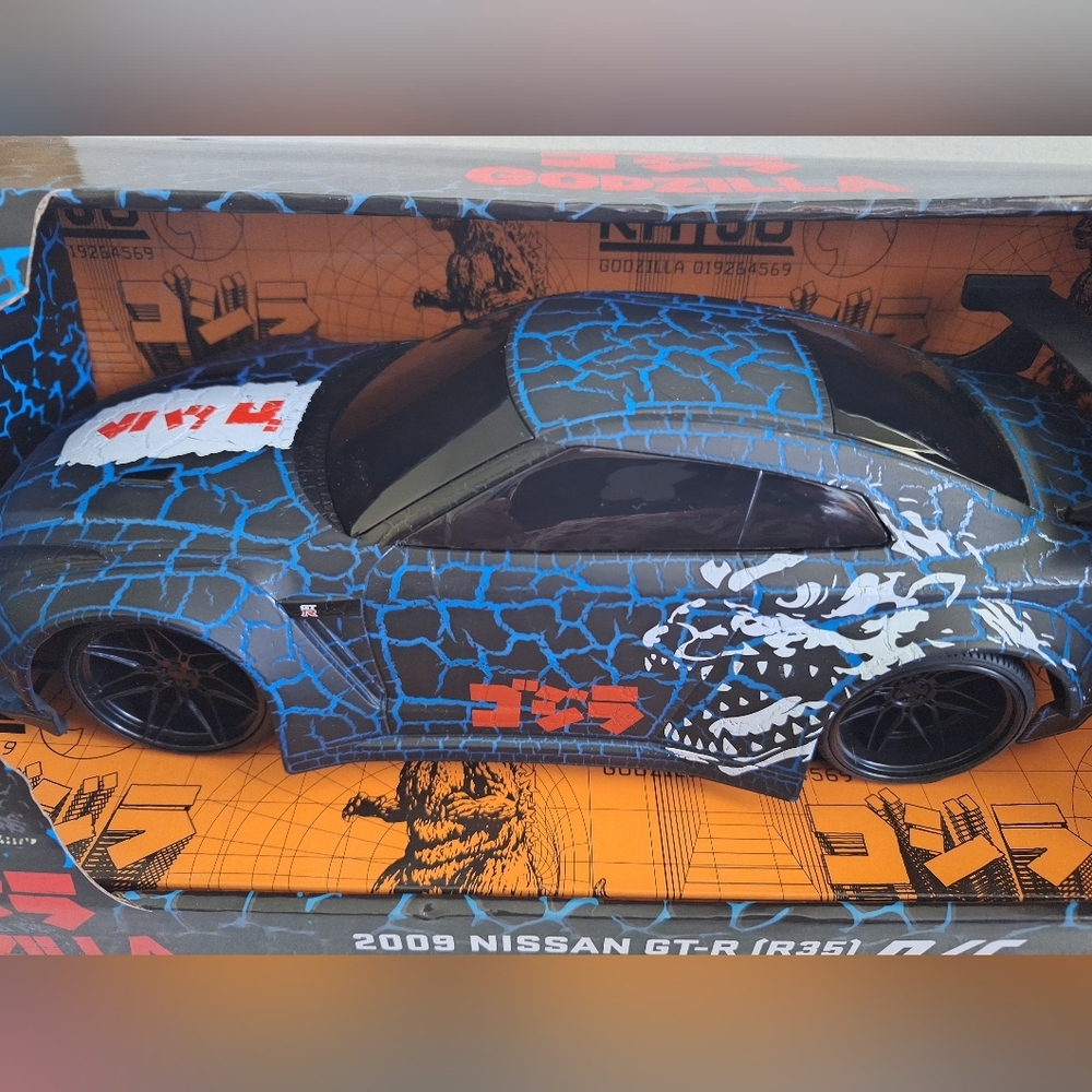 Jada Toys Godzilla 2009 Nissan GT-R (R35) R/C Car NEW